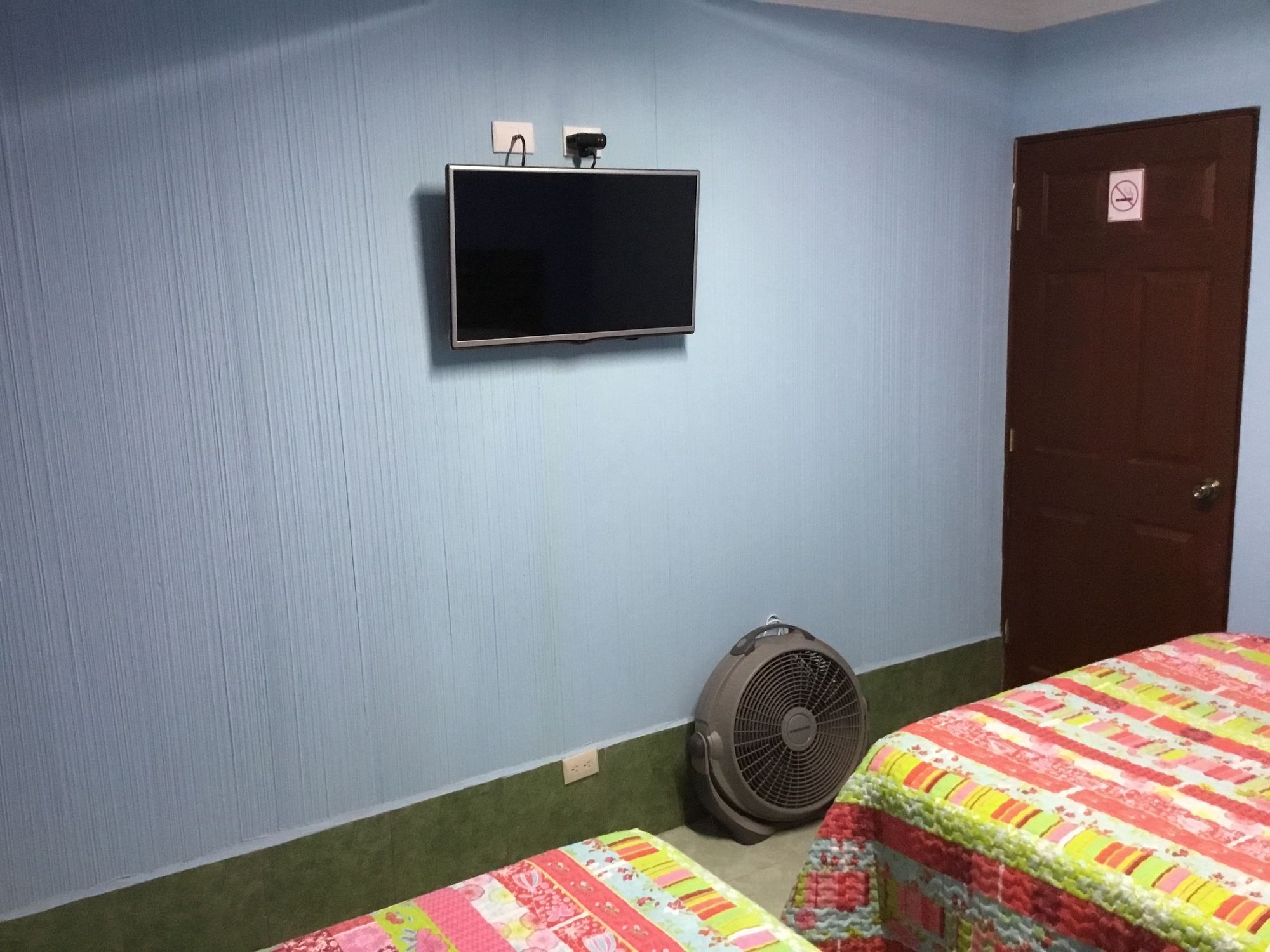Euro Hostal Guatemala City Exterior foto